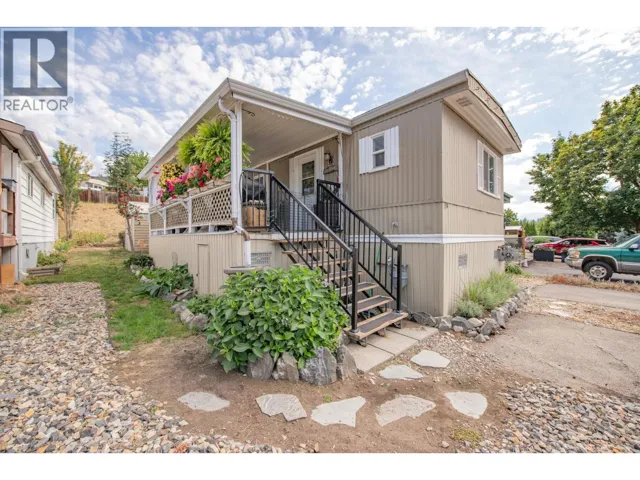 15401 Kalamalka Lake Road Unit# 3A, Coldstream, British Columbia V1B1Z3