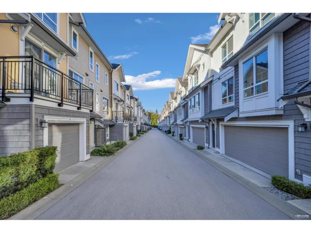 103 9688 162A STREET, Surrey, British Columbia V4N6V3