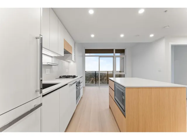 2606 13573 98A AVENUE, Surrey, British Columbia V3T0X1