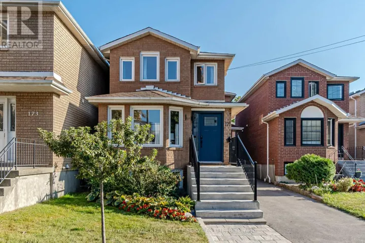 171 CLONMORE DRIVE, Toronto (Birchcliffe-Cliffside), Ontario M1N1X9