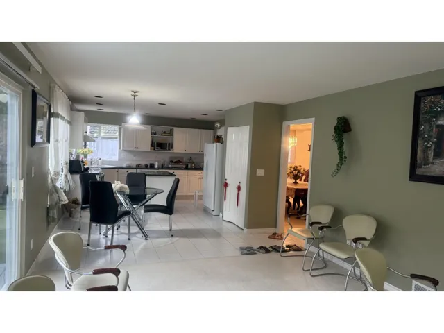 162xx 110 AVENUE, Surrey, British Columbia V4N4Y4