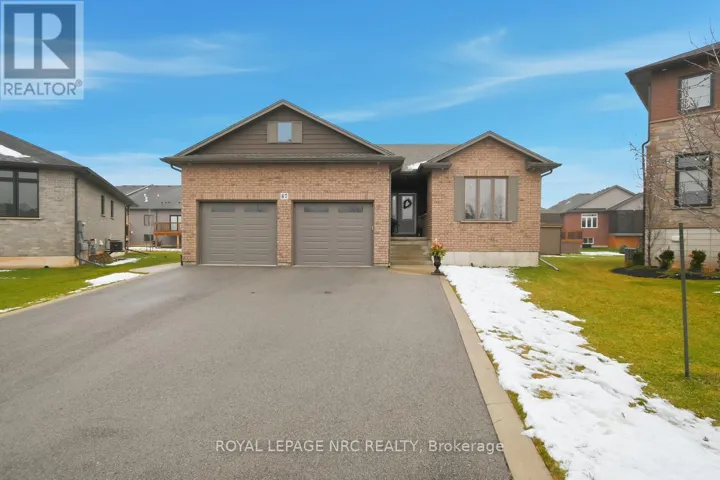 67 HICKORY COURT, Port Colborne (Sugarloaf), Ontario L3K0B2
