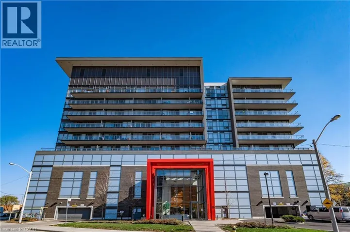 15 JAMES FINLAY Way Unit# 917, Toronto, Ontario M3M0B3