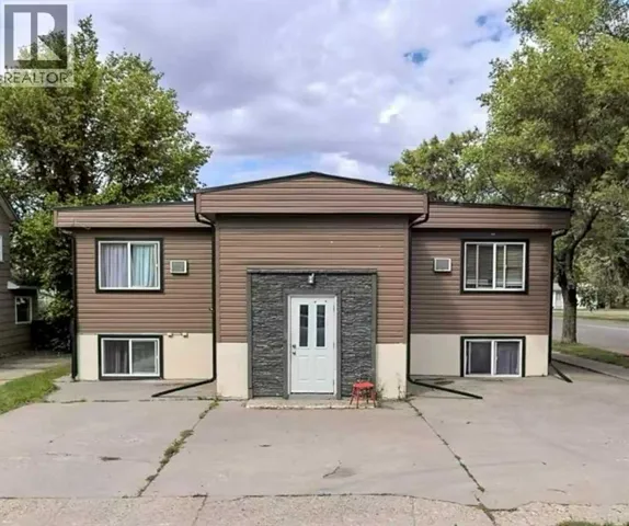 135 1 Street E, Brooks, Alberta T1R1B7