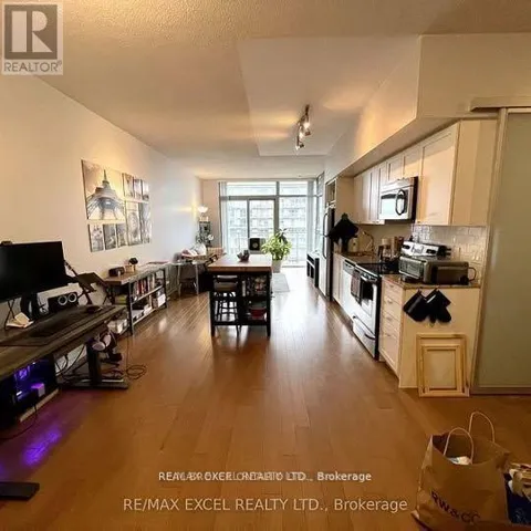 2515 - 105 THE QUEENSWAY AVENUE, Toronto (High Park-Swansea), Ontario M6S5B5