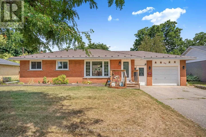 68 SUNSET BOULEVARD, Cambridge, Ontario N1S1A7