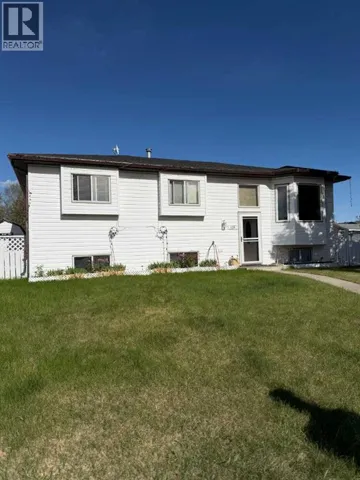128 10 Avenue NE, Sundre, Alberta T0M1X0