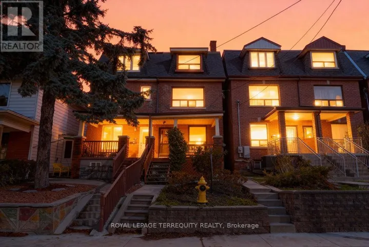 243 MONTROSE AVENUE, Toronto (Palmerston-Little Italy), Ontario M6G3G6