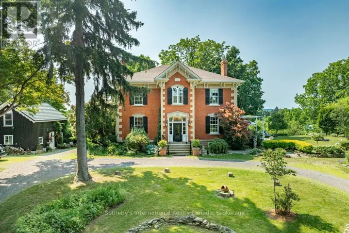 22 HAUSER PLACE, Hamilton (Greensville), Ontario L9H5E1