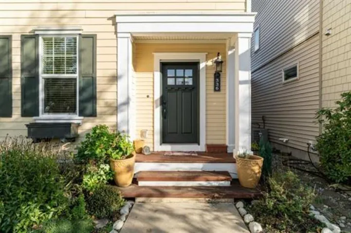336 172 STREET, Surrey, British Columbia V3Z9P7