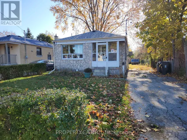 UPPER - 115 DARLINGSIDE DRIVE, Toronto (West Hill), Ontario M1E3P4
