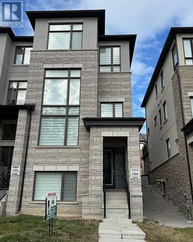 8 BENNINGTON ROAD, Newmarket (Summerhill Estates), Ontario L3X0M8