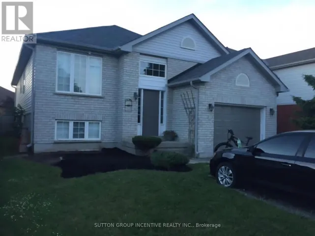 2 - 8 HERITAGE COURT, Barrie (Painswick South), Ontario L4N0E6