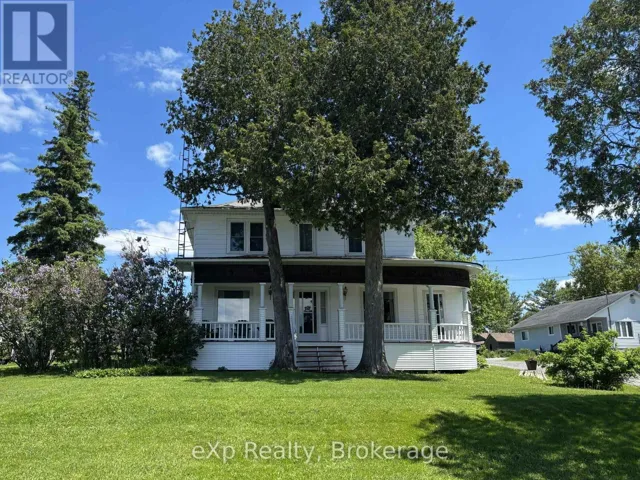 2 HENRY STREET, McKellar, Ontario P0G1C0