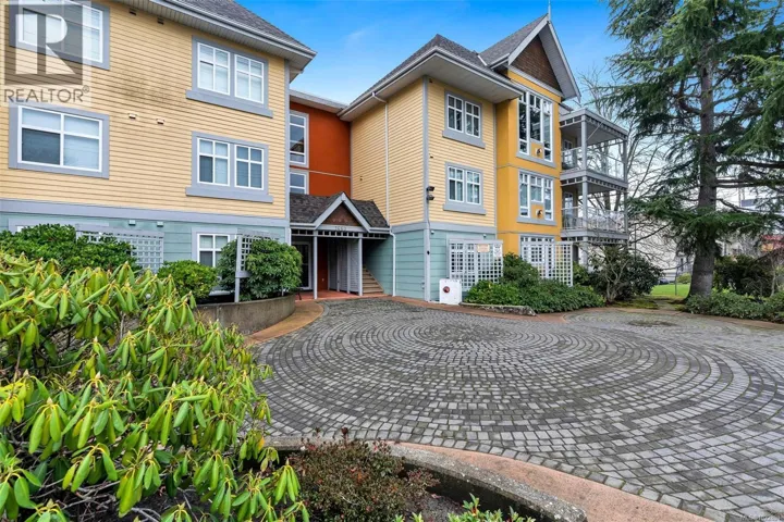 302 1663 McKenzie Ave, Saanich, British Columbia V8N1A6
