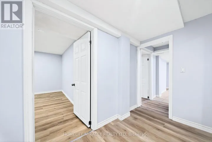 100 WEST 3RD STREET, Hamilton (Bonnington), Ontario L9C3K5