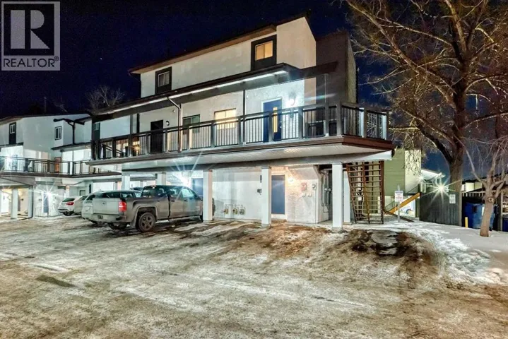 112, 2520 Palliser Drive SW, Calgary, Alberta T2V4S9