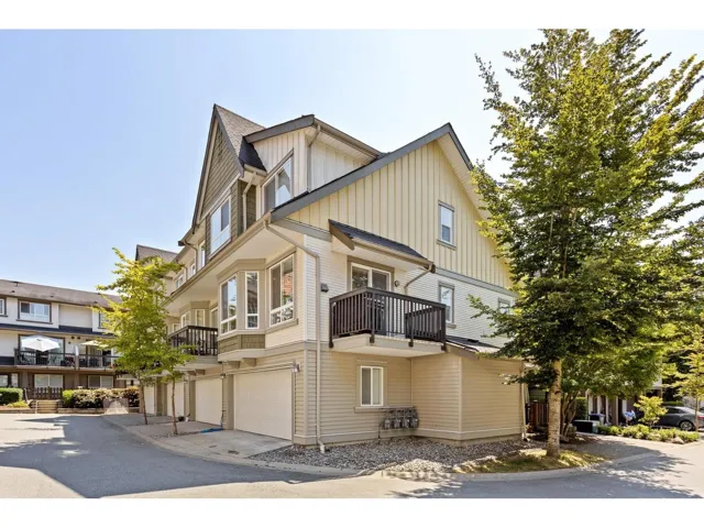 43 7155 189 STREET, Surrey, British Columbia V4N5S8