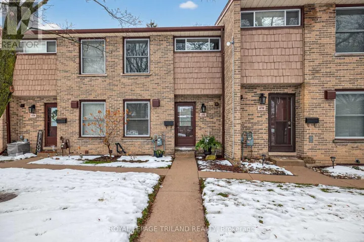 39 - 676 WONDERLAND ROAD S, London South (South F), Ontario N6H4Y8