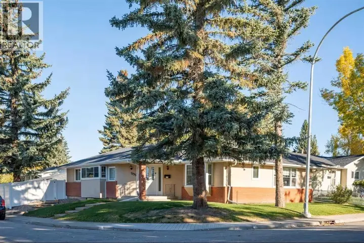 5135 48 Street NW, Calgary, Alberta T3A0T2