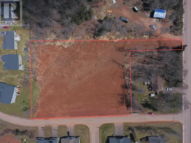 68 Royalty Road, Charlottetown, Prince Edward Island C1E1Z2