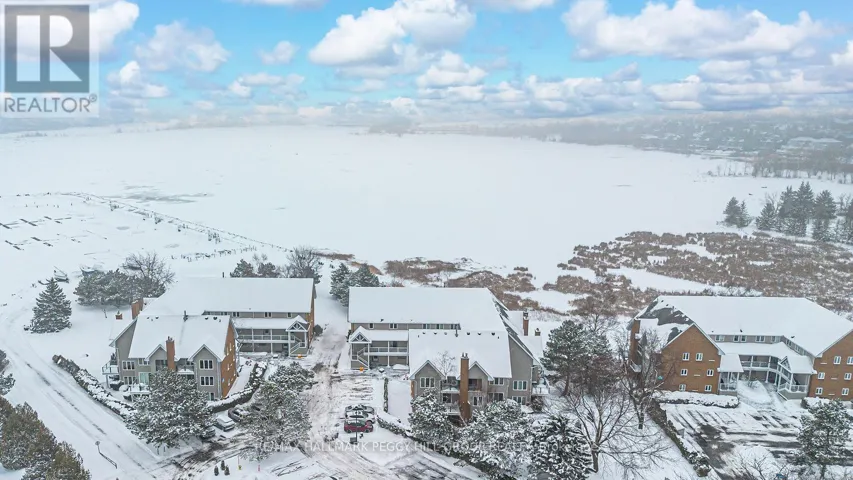 121 - 8 RAMBLINGS WAY, Collingwood, Ontario L9Y5S3