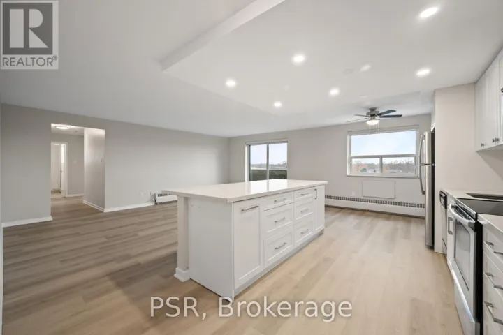 606 - 2300 MARINE DRIVE, Oakville (BR Bronte), Ontario L6L1C3