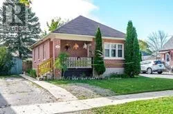 563 MCCANNAN AVENUE, Peterborough (Town Ward 3), Ontario K9J4J7