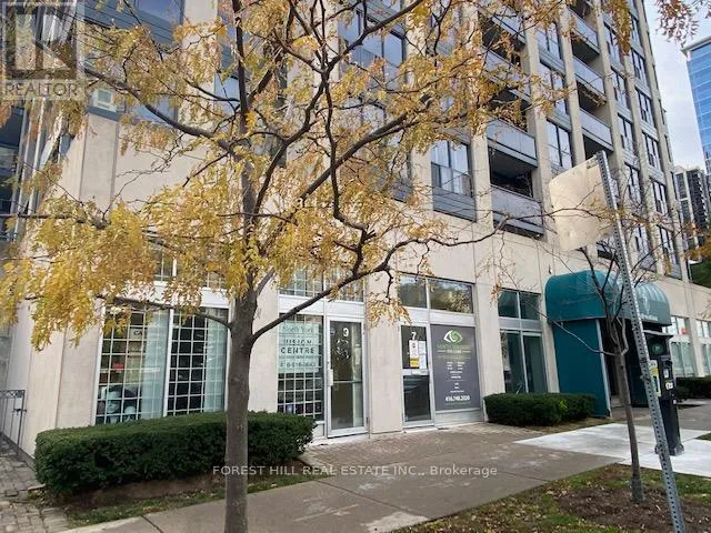 9 ELMWOOD AVENUE, Toronto (Willowdale East), Ontario M2N6R6