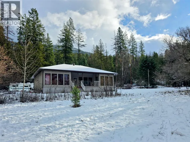 1283 RIONDEL Road, Riondel, British Columbia V0B2B0