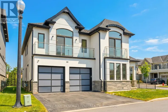 39 SUNROW GATE, Hamilton (Lakeshore), Ontario L8E5C2