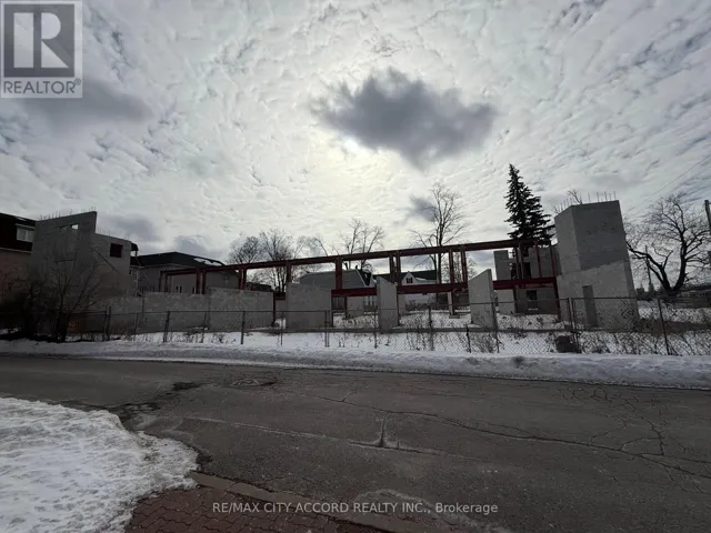 7713 KENNEDY ROAD, Markham (Milliken Mills East), Ontario L3R0L7