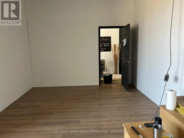 304 - 1198 2ND AVENUE, Owen Sound, Ontario N4K1V6