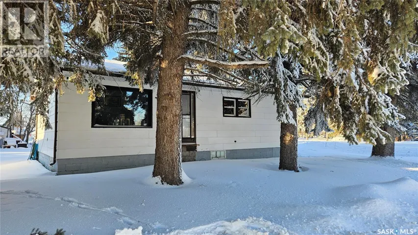 301 2nd AVENUE, Cudworth, Saskatchewan S0K1B0