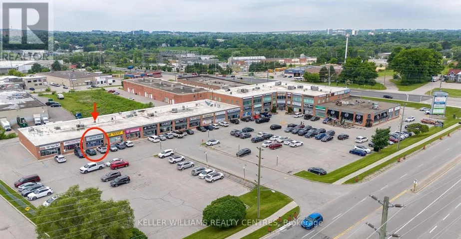 30 - 16700 BAYVIEW AVENUE, Newmarket (Stonehaven-Wyndham), Ontario L3X1W1