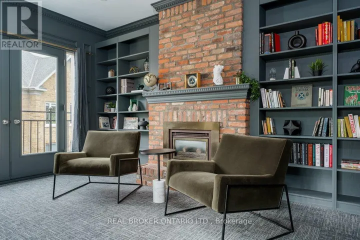 300 - 420 NORTH SERVICE ROAD E, Oakville (QE Queen Elizabeth), Ontario L6H5R2