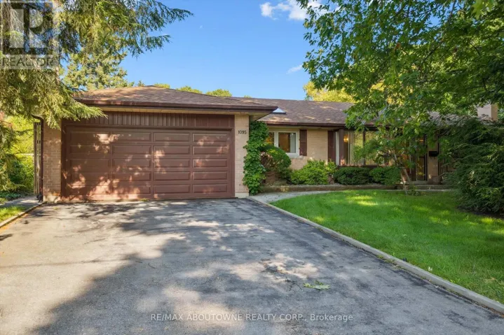 1095 LINBROOK ROAD, Oakville (MO Morrison), Ontario L6J2L2