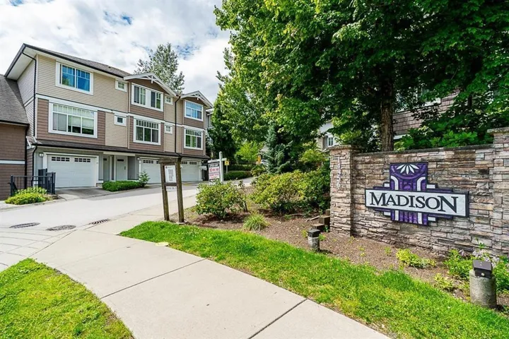 51 14356 63A AVENUE, Surrey, British Columbia V3X0E3