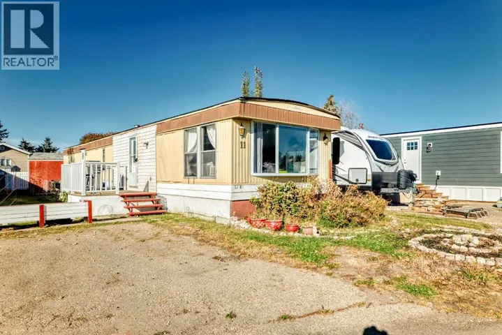 11, 649 Main Street N, Airdrie, Alberta T4B1Z6
