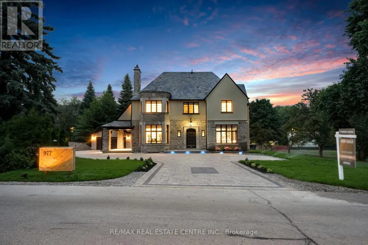 977 UNSWORTH AVENUE, Burlington (Bayview), Ontario L7T1R2