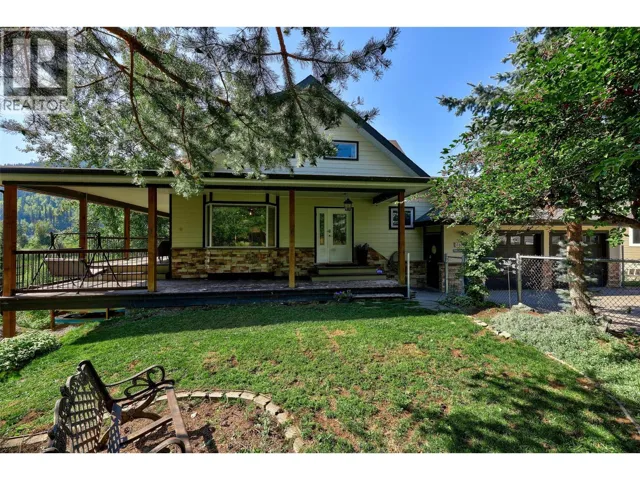 3060 MAQUINNA Road, Kamloops, British Columbia V0E3E1