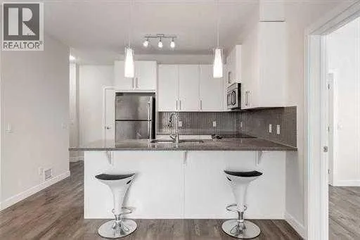 313, 12 Sage Hill Terrace NW, Calgary, Alberta T3R0W6