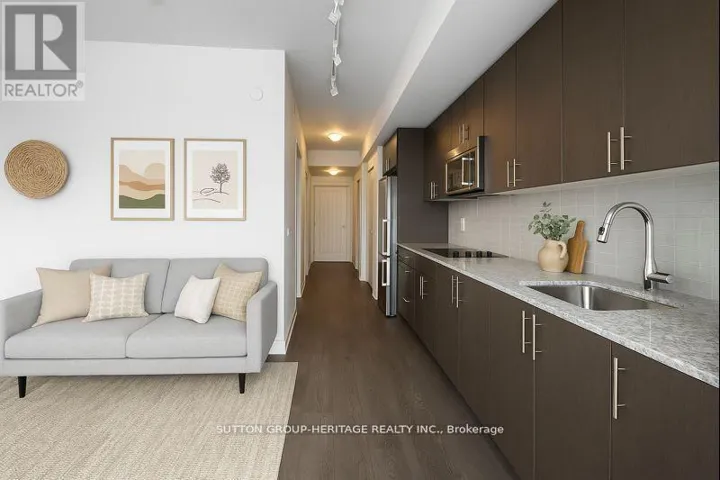 PH3 - 2550 SIMCOE STREET N, Oshawa (Windfields), Ontario L1L0R5