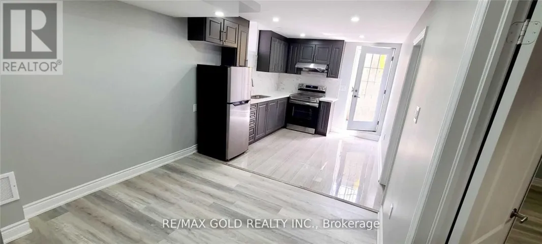 BSMT - 29 SUNNY GLEN CRESCENT, Brampton (Northwest Sandalwood Parkway), Ontario L7A2C6