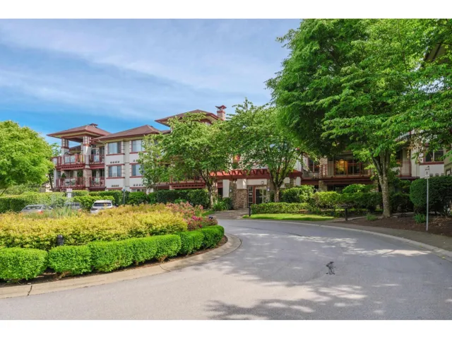 201 16421 64 AVENUE, Surrey, British Columbia V3S6V7
