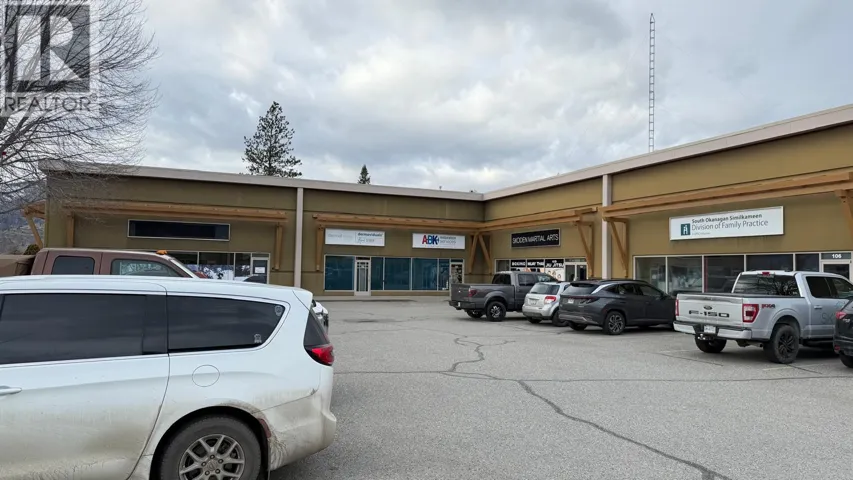 197 Warren Avenue Unit# 102, Penticton, British Columbia V2A8N8