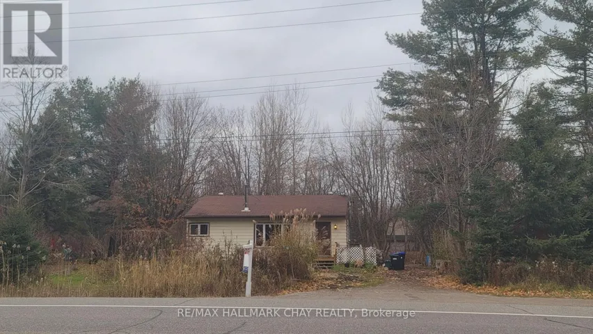 14189 12 HIGHWAY, Tay (Waubaushene), Ontario L0K2C0