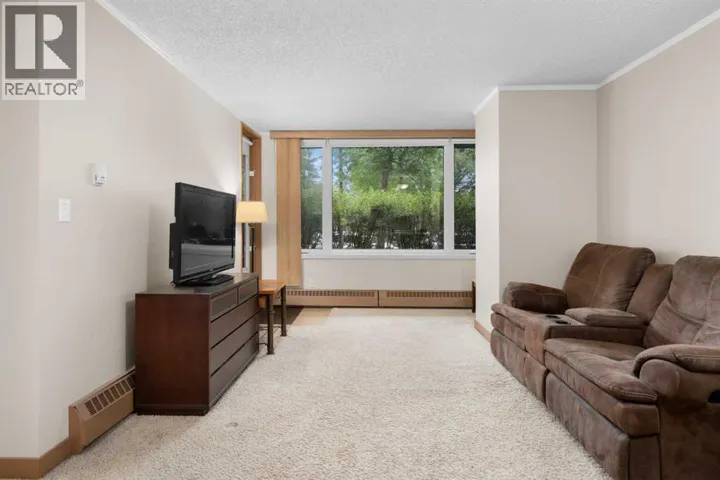 160, 310 8 Street SW, Calgary, Alberta T2P3P3