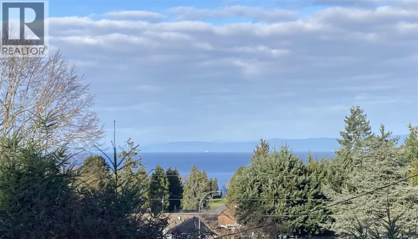 135 Sunningdale Rd W, Qualicum Beach, British Columbia V9K1K7