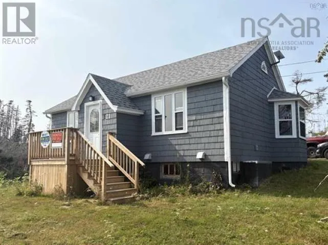 21 Marconi St, Louisbourg, Nova Scotia B1C1K2